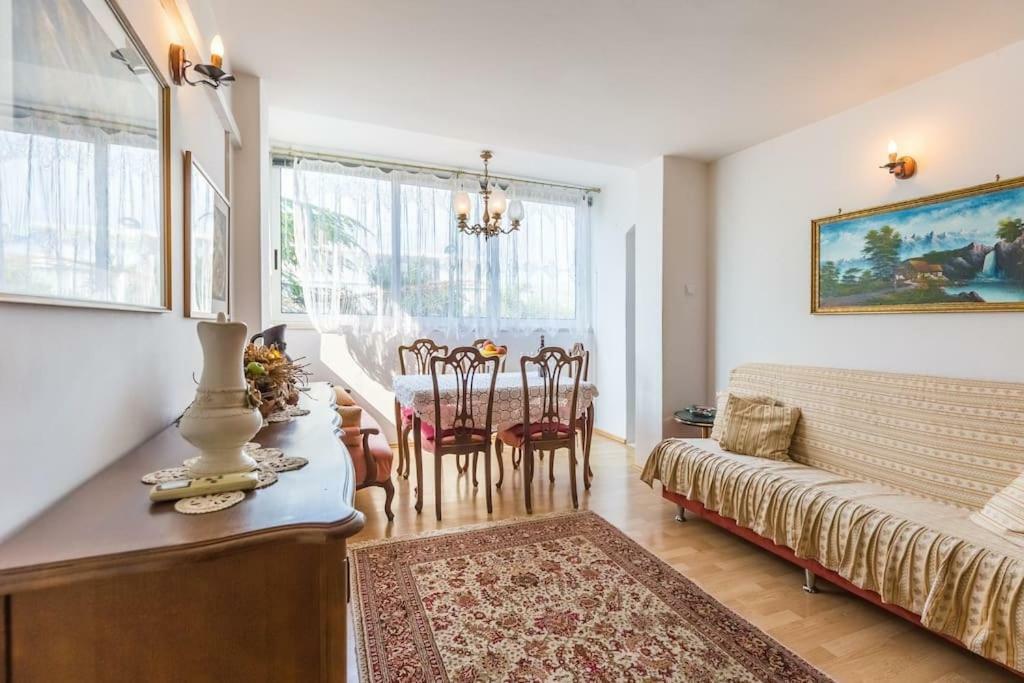 Vemar Apartment - Near The Beach, Private Parking Dubrovnik Eksteriør bilde